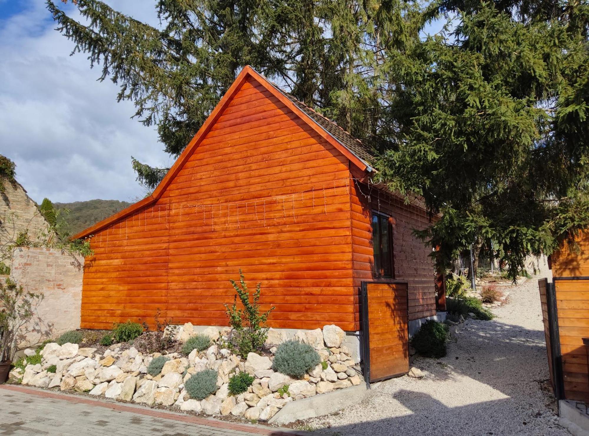 Borostyankut Wellness Home Bakonybel Bagian luar foto